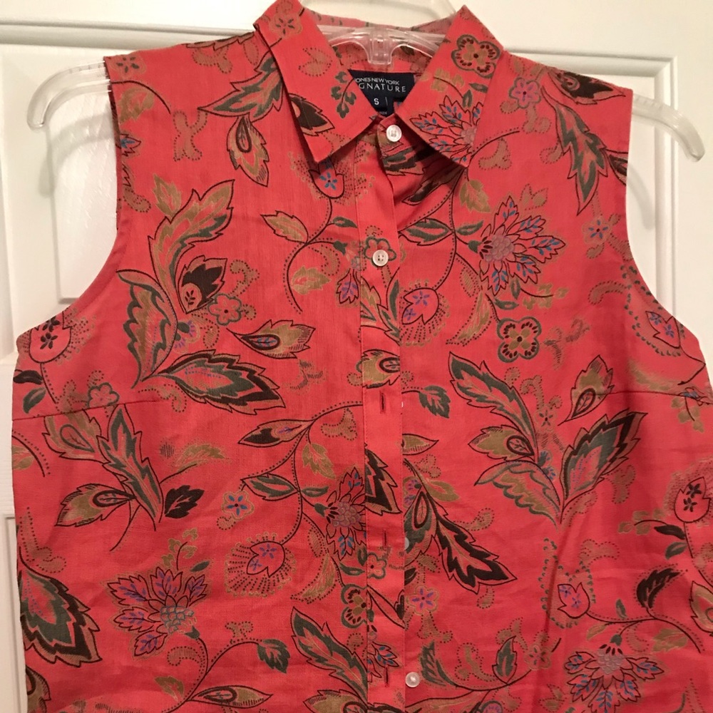 NWOT Jones New York signature sleeveless top